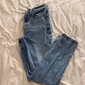Abercrombie & Fitch High Rise Mom Blue Denim Jeans